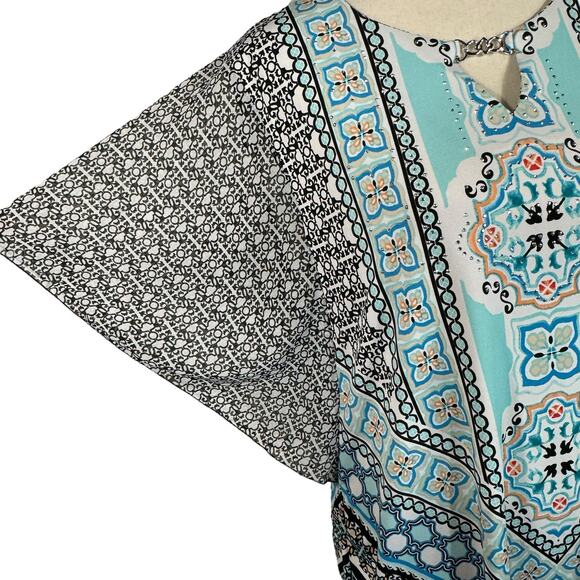 JM Collection Large Top Floral Stretch Keyhole Neck Flutter Sleeves Rhinestones - Picture 3 of 8